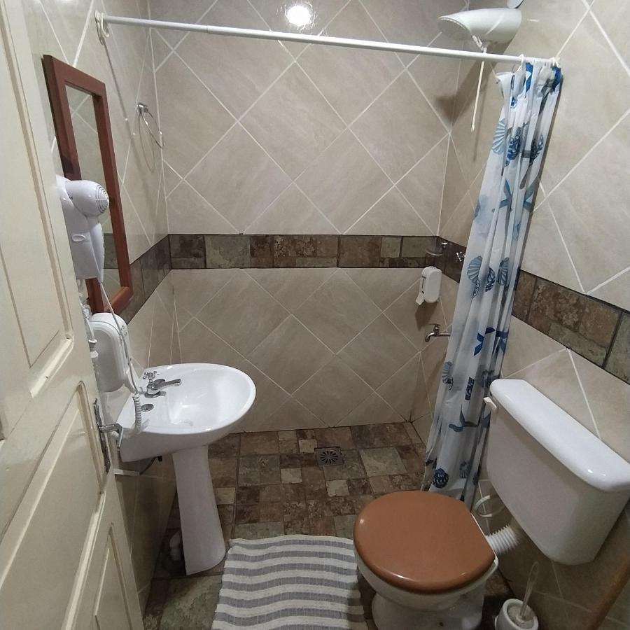 Hostel Guazu Puerto Iguazú Exteriör bild